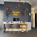 Oxxotel & Aparthotel Valognes