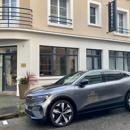 Apartahotel Oxxotel & 3*